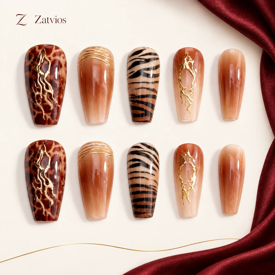 Zatvios Wild Umber DM-421 — ten-nail design display; Umber / Nude / Black
